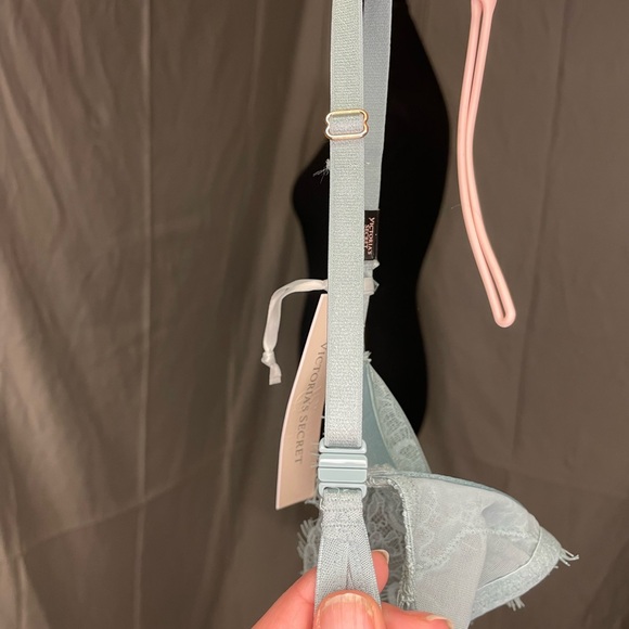 NWT Victoria's Secret Lace Bralette in Light Blue - Picture 11 of 11